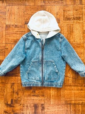 Cat & Jack Boys 4 Years Denim Jacket with Cream Hood